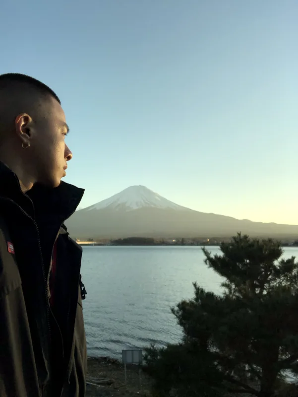 A mountain view